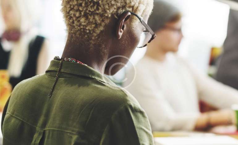 Recepción 8AM – 10PM